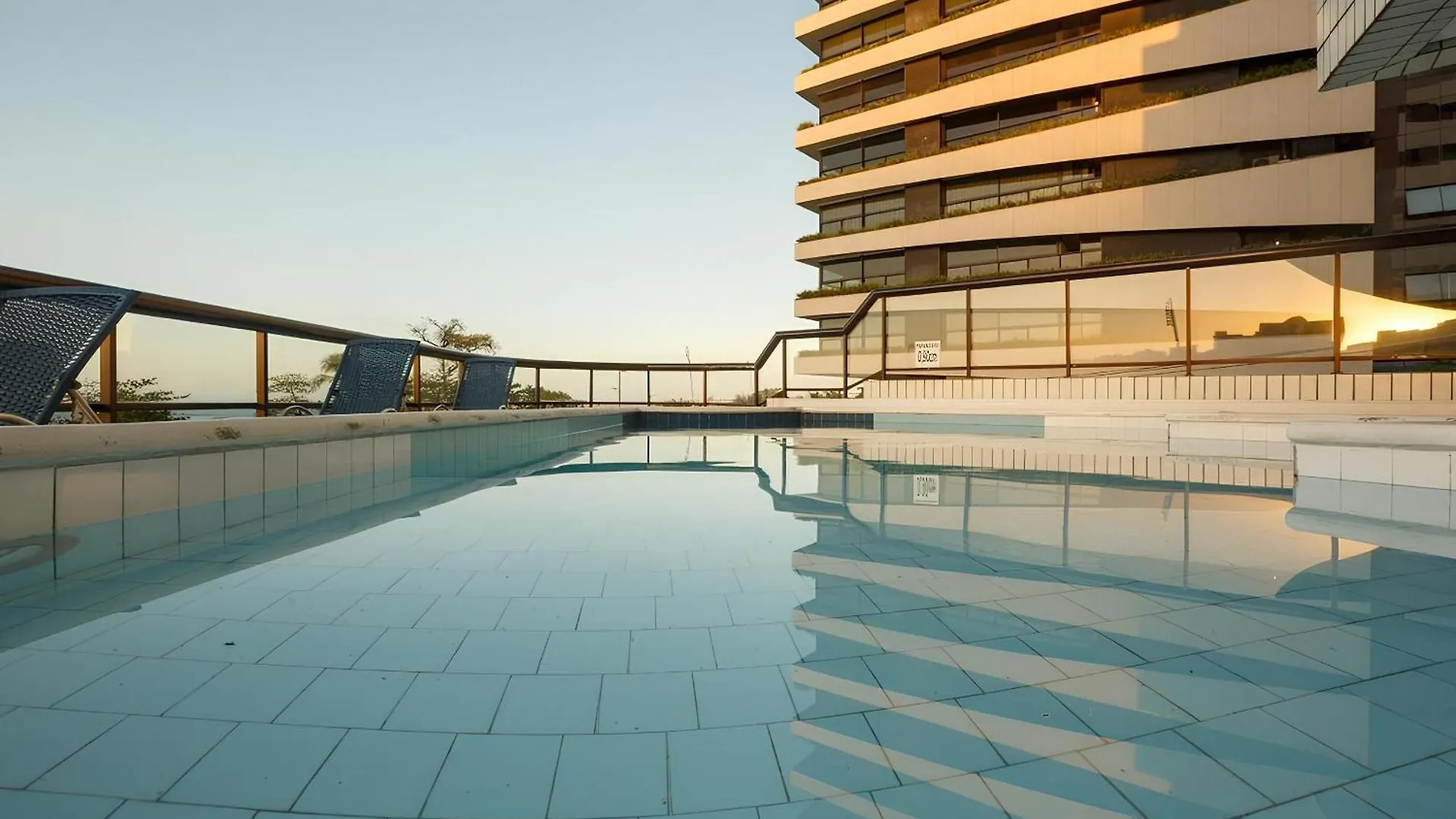 Flat Particular Em Beira Mar Fortaleza - Blue Tree Por Vianna Locacoes